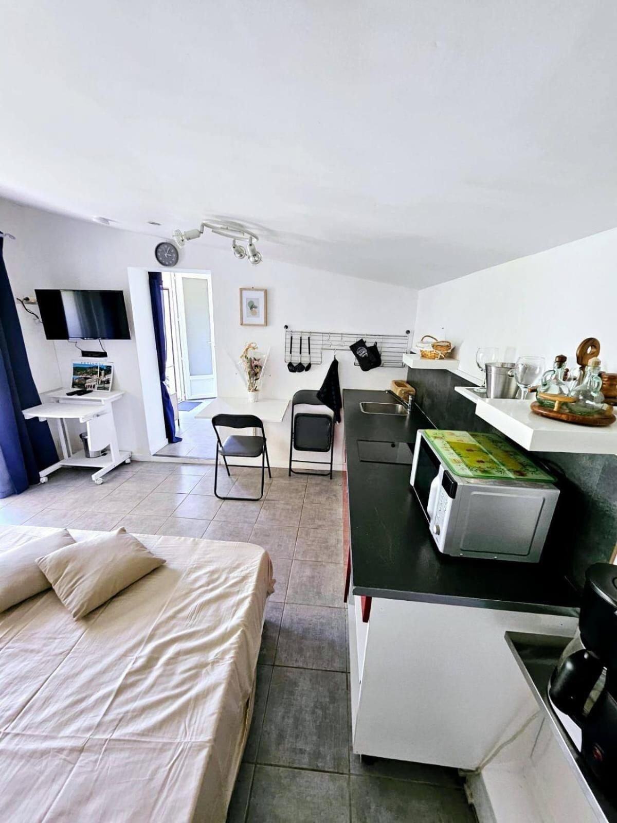 Suites Coupo Santo Et Lou Peiro Cotignac Exterior foto
