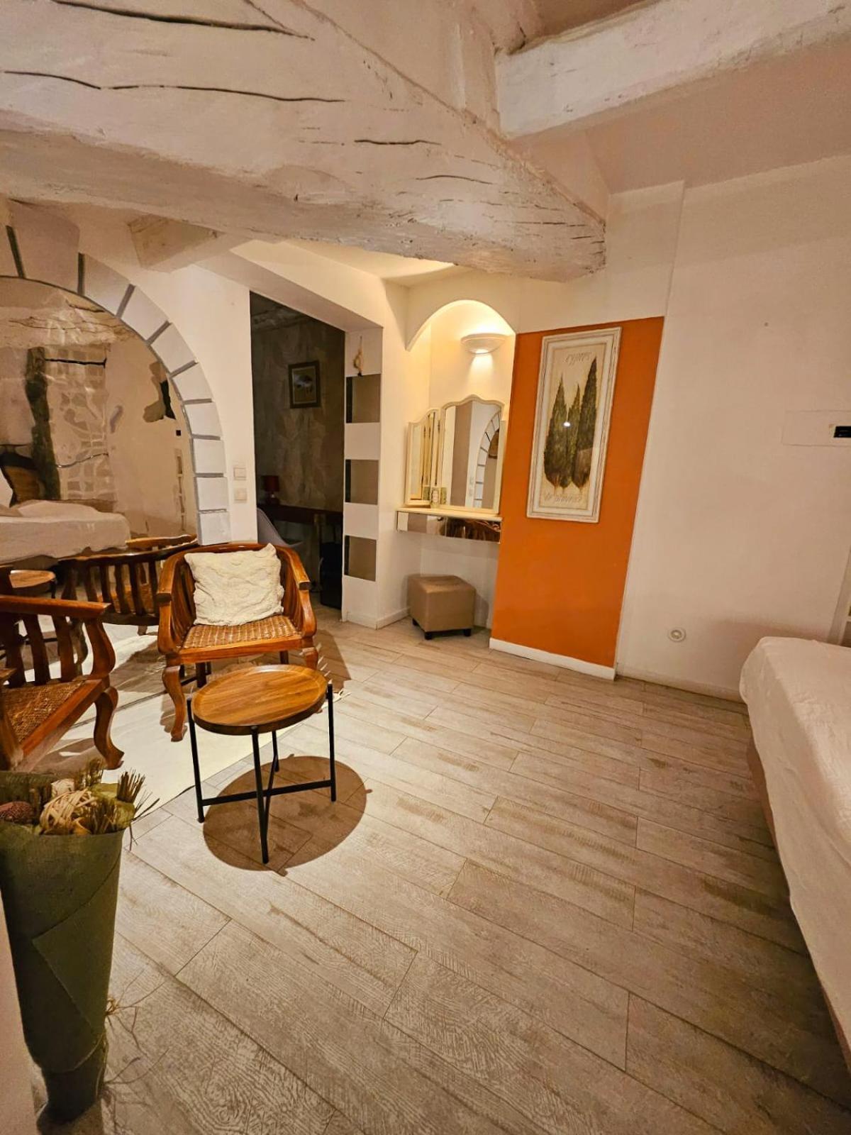 Suites Coupo Santo Et Lou Peiro Cotignac Exterior foto